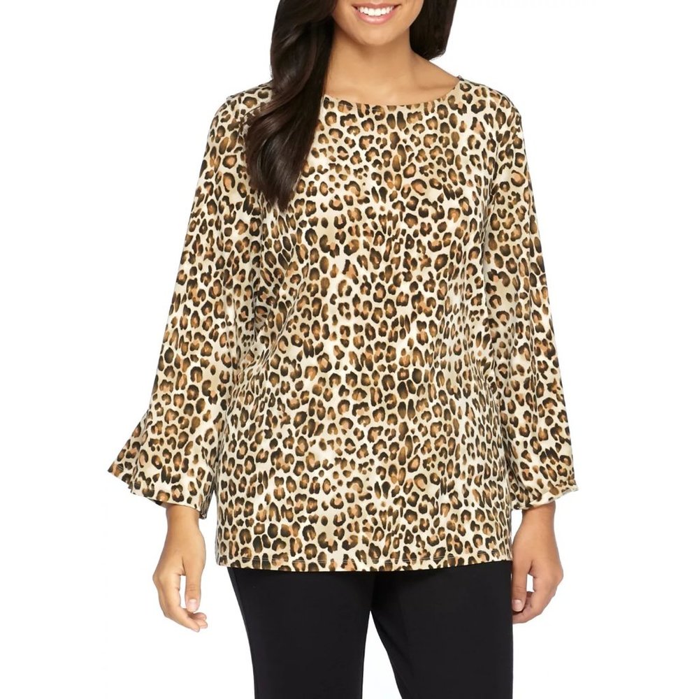 NWT Womens Plus Size 1X or 2X The Limited Knit Flare Sleeve Animal Print Top